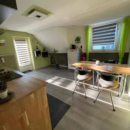 شقة Dreilaendereck-ferienwohnung In *