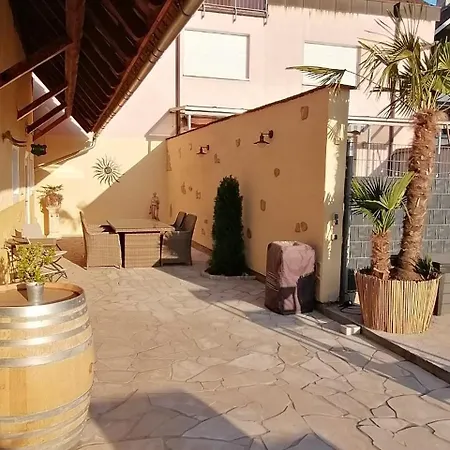 Dreilaendereck-ferienwohnung In شقة *